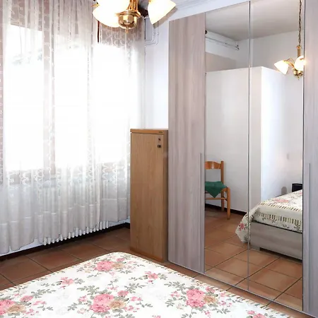 아파트 Ferienwohnung 221s *